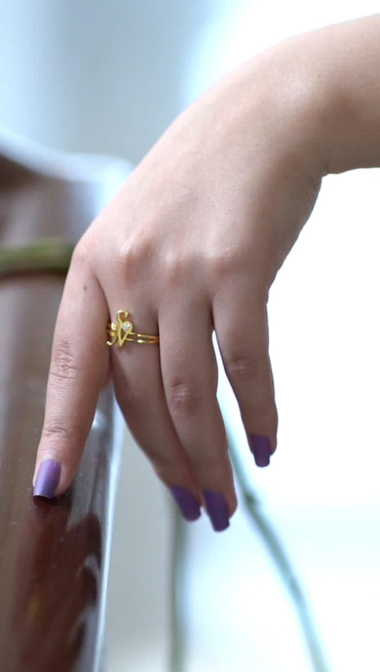 Alphabet ring